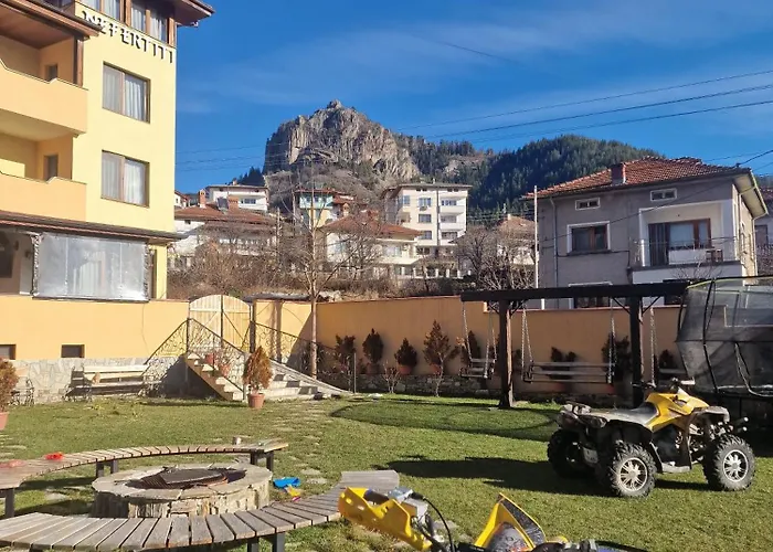 Nefertiti Guest house Smolyan